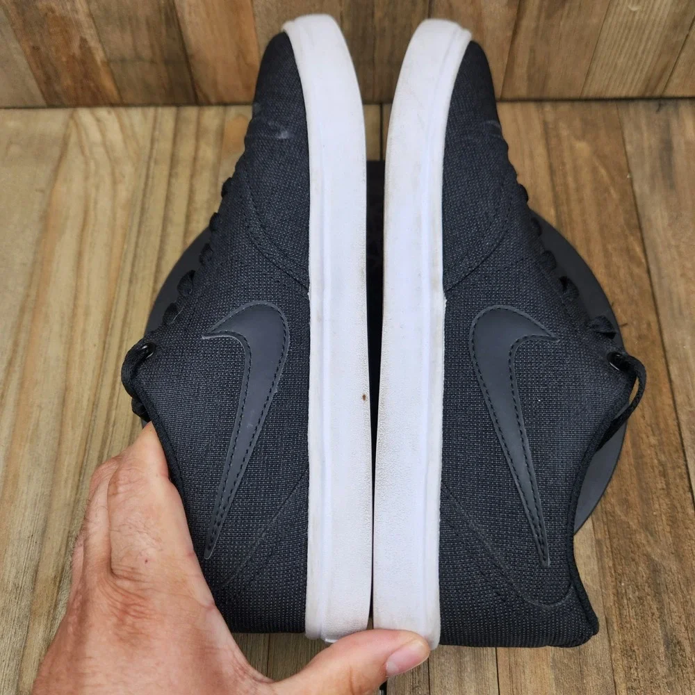 Nike SB Check Solarsoft Mens size 8 Canvas Black Skate Shoes 843896-001